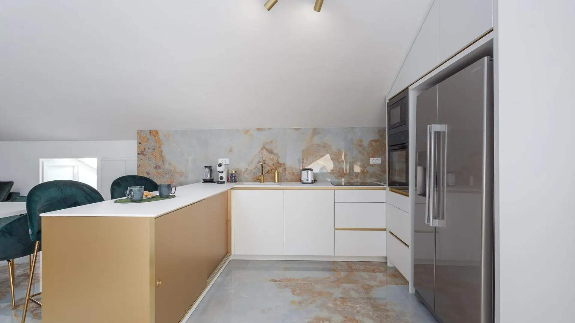Villa Palma Krk Penthouse apartment with sea view and private jacuzzi Veglia Croaţia